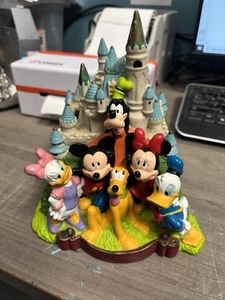 Walt Disney World Plastic Bank Coin Castle Mickey 30th Anniversary 7" - Picture 1 of 5