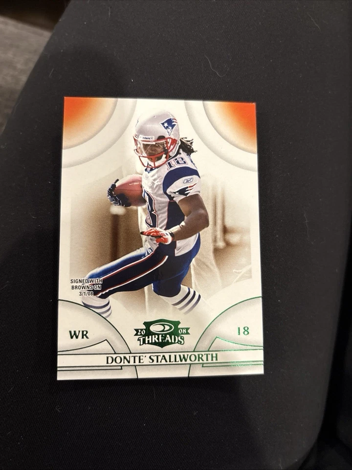 2008 Donruss Threads Green Century Proof /200 Donte Stallworth #25 -Patriots - Image 1 of 2