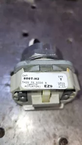 ALLEN-BRADLEY 800T-H2 SER.N TWO-WAY SELECTOR SWITCH Great Used Condition - Bild 1 von 4