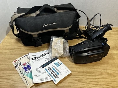 VTG Quasar Palmcorder VML458 Palmcorder VHS C, battery, 8 Tapes & more - WORKS! - Image 1 of 4