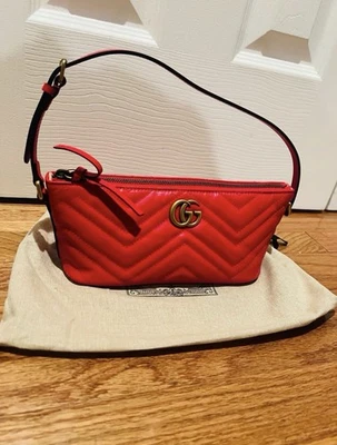 Brand New Authentic Gucci Rosso Red Matelasse Marmont Chevron Sling Shoulder Bag - Image 1 of 4