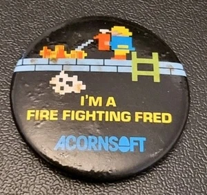 RARE VINTAGE ACORNSOFT ACORN SOFTWARE COMPUTER GAMING PIN BADGE - Afbeelding 1 van 2
