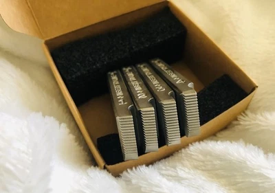 RIDGID 500B 48700 RH 3/8"- 24 UNF HS Bolt Dies Set RIGHT HAND,531,532,541,542 - Image 1 of 4