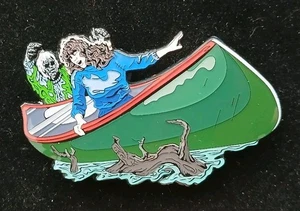 Freitag das 13. Boot Ending Mom PAMELA Custom Emaille Pin Horror Crystal Lake - Bild 1 von 5