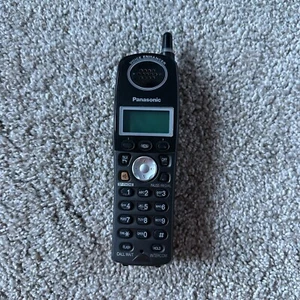 Panasonic KX-TGA560B 5.8 GHz FHSS GigaRange Cordless Phone Handset UNTESTED - Zdjęcie 1 z 9