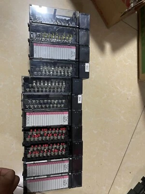 GE FANUC 16PT Relay Output  Module IC693MDL940 - Image 1 of 2