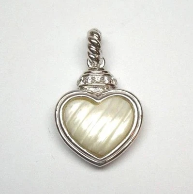 JUDITH RIPKA CORAZÓN MADREPERLA Y CIRCONITA CÚBICA PLATA ESTERLINA 925 COLGANTE/MEJORADOR Foto 1 de 2