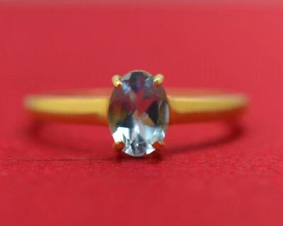 Обручальное кольцо из желтого золота 14 карат с натуральным белым аквамарином огранки 7x5 мм - Изображение 1 из 4