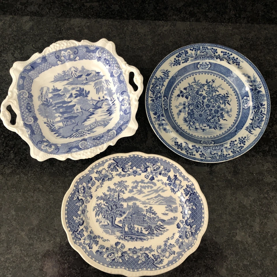 Woods & Sons Seaforth Pattern Oval Plate  10.75" X 9" & 2 Vintage Plates - Image 1 of 4