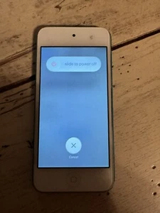 APPLE iPOD TOUCH 5TH GENERATION BLUE 32GB SEE DESCRIPTION - Picture 1 of 16