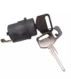 Ignition Cylinder and Keys BWD Automotive LC14840 fits 1986-1989 Hyundai Excel - Picture 1 of 6