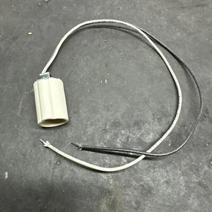 Leviton # 2623-10 Intermediate Base E17 Keyless Porcelain Socket with 15” Lead - Picture 1 of 9