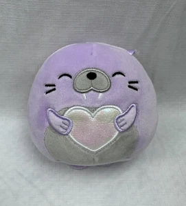 Squishmallows Winnie the Walrus 5" Valentine's Plush Official New w tags - Picture 1 of 3