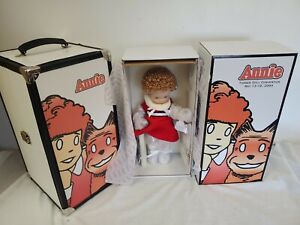EFFANBEE & TONER 12"  PORCELAIN DOLL PATSY AS LITTLE ORPHAN  ANNIE NOS & TRUNK