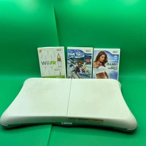 Nintendo Wii Fit Balance Board Bundle Wii Fit, We Ski & Jillian Michaels Fitnes. - Picture 1 of 9