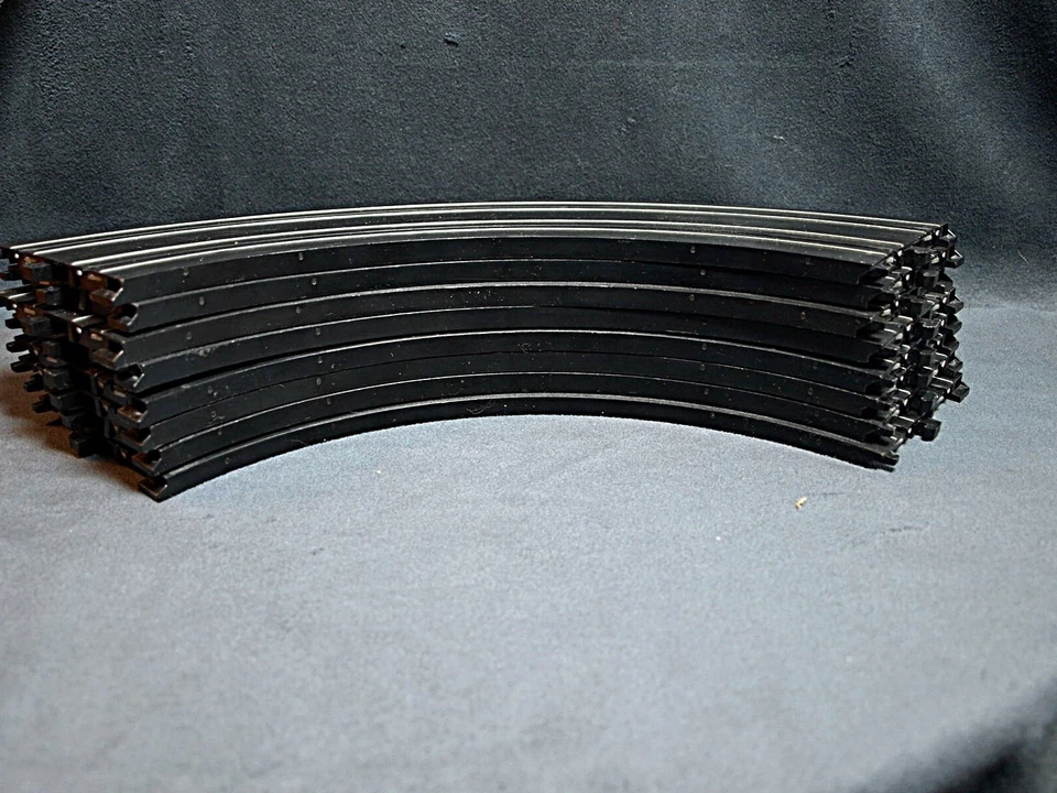 Lote Life Like HO Escala Ranura Coche Pista 8-9" Radio Curvas Foto 1 de 1