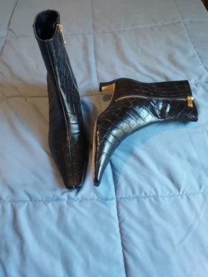 Botín Michael Kors Cosmo Gatito Tacón Negro Cocodrilo Talla 8 Foto 1 de 4