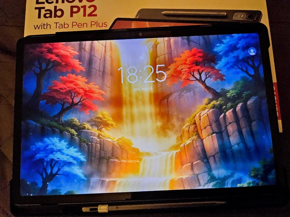 Lenovo Tab P12 128GB, Wi-Fi 12,7" Tablet - Immagine 1 di 1