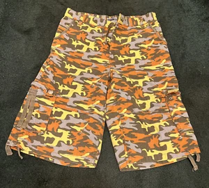 Boys Shorts Camouflage Size 18🦄 - Picture 1 of 4