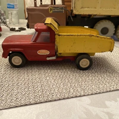 Vintage Tonka Jeep Dump Truck  - Image 1 of 4