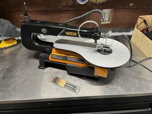Wen Tools 3921 16" regelbare Dekupiersäge * kabelgebunden * leicht gebraucht - Bild 1 von 5