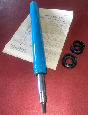 Cartucho de apoio de suspensão dianteiro de óleo Kyb - KC4503 - Para Datsun 240Z, 260Z e 280Z - Imagem 1 de 4