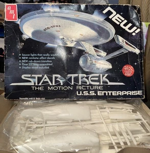 VINTAGE, Open Damage Box Star Trek The Motion Picture U.S.S Enterprise See Descr - Picture 1 of 17