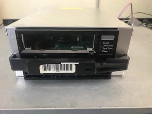 QUANTUM LTO-4 4GB/S TAPE DRIVE i500 i2000 i6000 P/N: 8-00500-0U F-HE-LTO4-FC - Picture 1 of 3