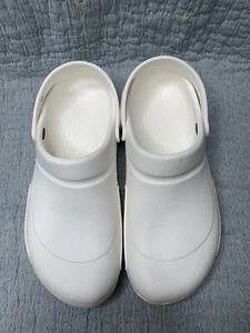 Zuecos de trabajo sin cordones Crocs at Work Bistro para hombre talla M 11 blancos - Imagen 1 de 11