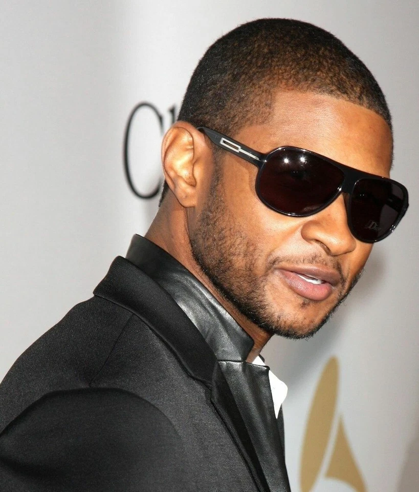 FOTO BRILLANTE UJIER 8X10 Foto 1 de 1