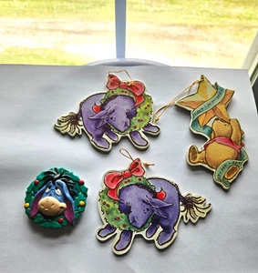 Vintage Set Winnie the Pooh & Eeyore Weihnachtsschmuck + ein Eeyore Magnet - Bild 1 von 5