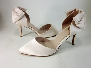 JOURNEE COLLECTION WOMEN'S TANZI POINTED TOE HEEL PUMPS,BLUSH,US SIZE 8,NEW - Picture 1 of 8