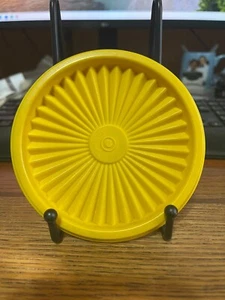 Tapa de repuesto TUPPERWARE amarillo 5" 812-34 - Imagen 1 de 2