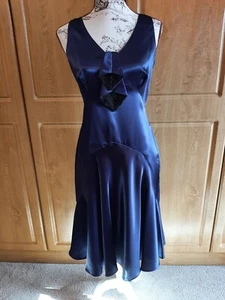 Stunning Lined Sleeveless Navy Satin Dress With Origami Beaded Flap Size 14 - Picture 1 of 11