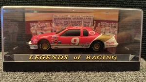 NASCAR Legends of Racing Bill Elliott 1985 Ford Thunderbird 1:43 Scale with Case - Picture 1 of 5