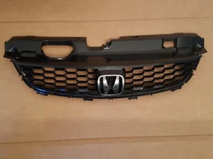 NEW 2004-2005 CIVIC 2door COUPE Front Bumper Grille - Picture 1 of 5