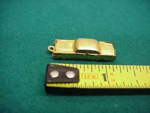 Alter Cadillac vergoldeter Autoanhänger kein Gold - Bild 1 von 4