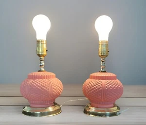 2 VTG Underwriters Laboratories Pink Satin Glass Diamond Pattern Potable Lamps - Picture 1 of 13