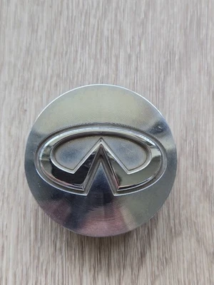 Tapa central de rueda Infiniti G35 G20 J30 I30 M45 Q45 1997-2006 40343 5P215 Foto 1 de 4