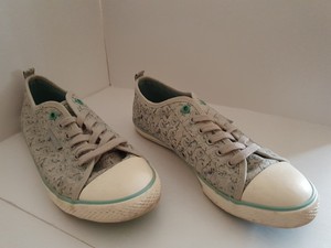 white stuff jada trainers