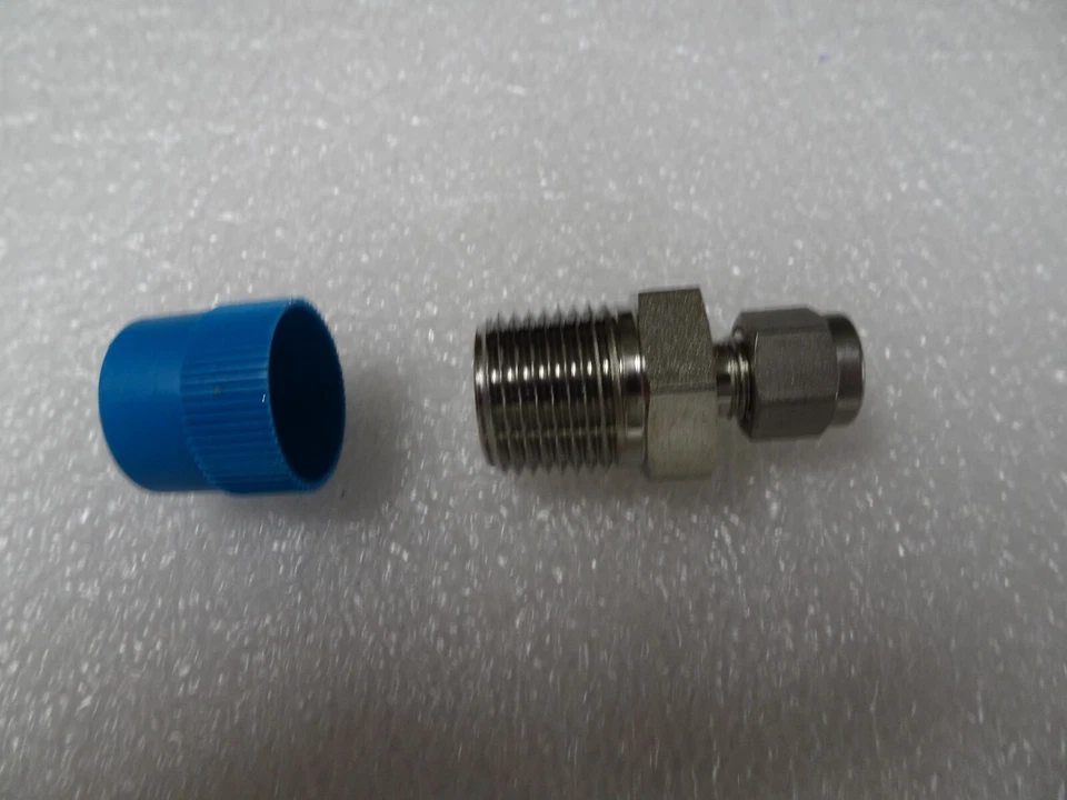 Conector recto macho Swagelok SS-400-1-12 1/4" tubo OD X 3/4" NPT macho Foto 1 de 1