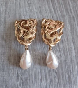 Vintage Givenchy Gold tone Crest Large Dangle Faux Pearl Clip On Earrings Vtg - Picture 1 of 7