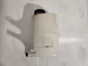 LEXUS IS III E3 Expansion Tank 2.5 Petrol / electricity 133kw 2017 - Picture 1 of 6