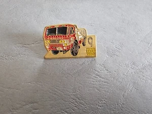 Pin's Camon / Truck - Rallye Paris Dakar - Camion n°501 Perlini Paris Le Cap 92 - Imagen 1 de 11