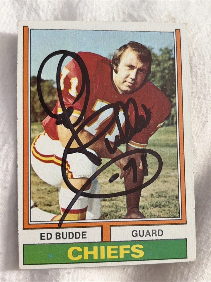 1974 Topps Football #108 Ed Budde Kansas City Chiefs Autograph - KD - Image 1 of 2