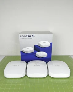 Sistema de malla enrutador eero Pro 6E Tri-Band Wi-Fi 6E (paquete de 3) - blanco [AXE5400] - Imagen 1 de 6
