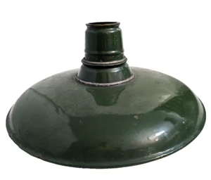 ANTIQUE GREEN PORCELAIN ENAMELED LIGHT SHADE INDUSTRIAL BARN FARMHOUSE SHADE 14" - Picture 1 of 14