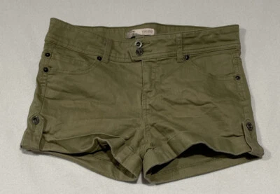 Pantalones cortos para mujer Forever 21 marfil talla mediana bolsillos Foto 1 de 4