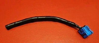 2006 - 2011 Cadillac DTS RIGHT PASSENGER Tail Light Stop Lamp LED - PIGTAIL WIRE - Image 1 of 4