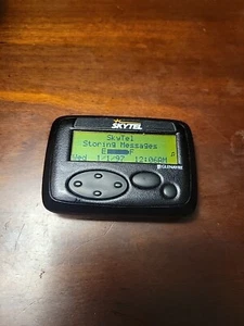 SKYTEL GLENAYRE Vintage pager with holer - Picture 1 of 5